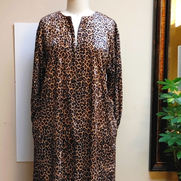 Ruth Norman Dresses & Skirts - VTG Ruth Norman New York Velour Animal Print Caftan M/L